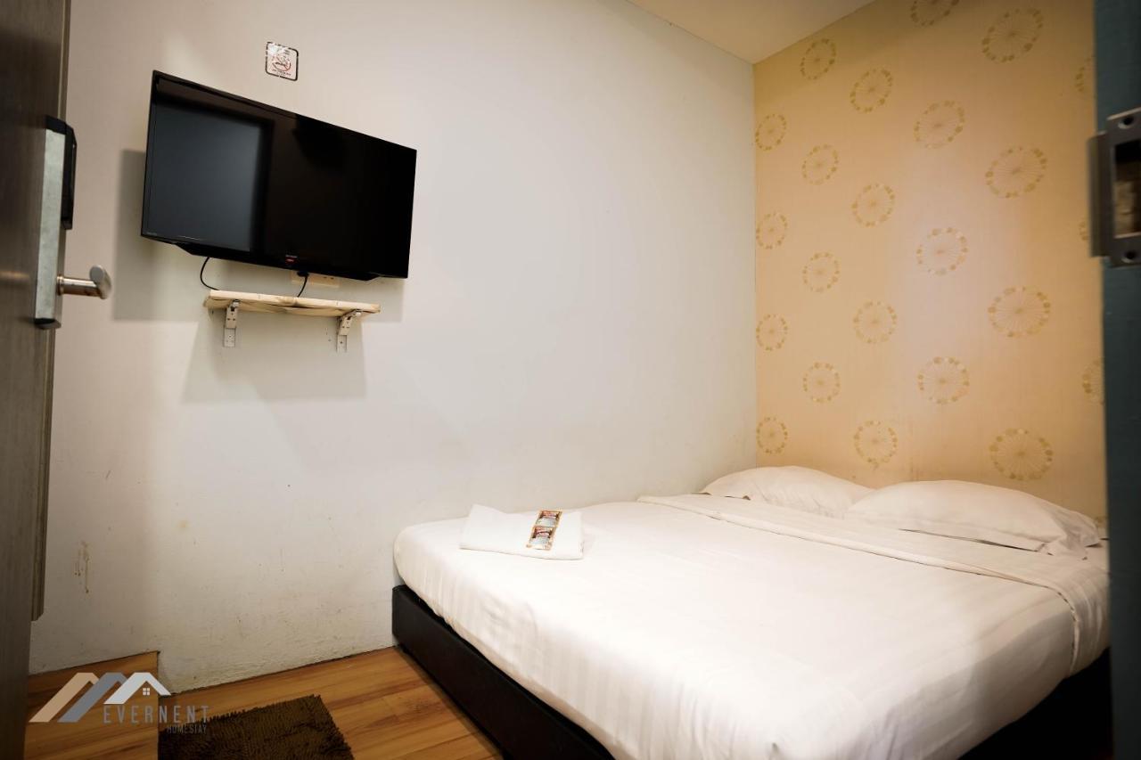 Welcome Inn By Evernent @ Pelita Commercial, Мири Экстерьер фото